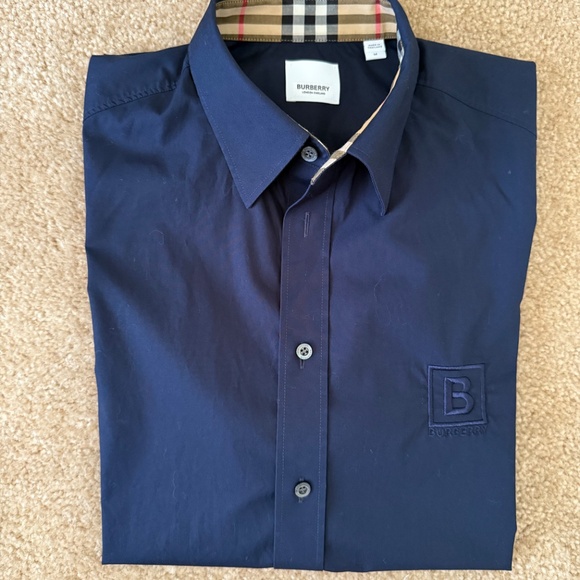 Men's Burberry Short-Sleeve Button Down Navy Check Sz M - Picture 9 of 9